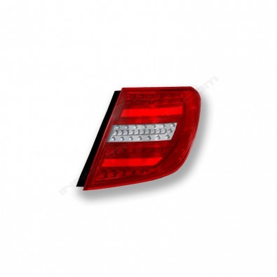 PILOTOS LED CLASE C ESTATE (12-14)